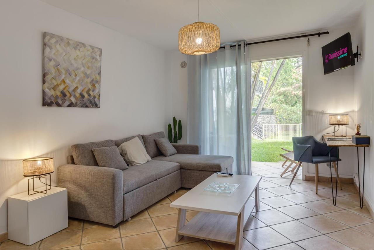 Le Saint-Gilles - Studio A St-Gilles-Les-Bains - Situe Dans Residence Privee Avec Piscine מראה חיצוני תמונה